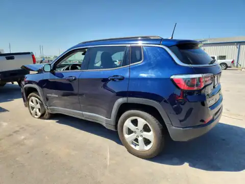 3C4NJDBB4JT103631 — 2018 Jeep Compass, photo 2 from Copart, Front end