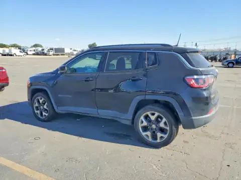 3C4NJDCB0JT372790 — 2018 Jeep Compass, zdjęcie 2 z Copart, Bok