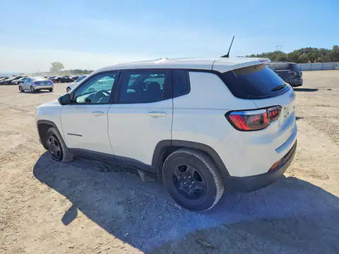 3C4NJCAB4JT488281 — 2018 Jeep Compass, фото 2 с аукциона Copart 16.10.2026, Передняя часть
