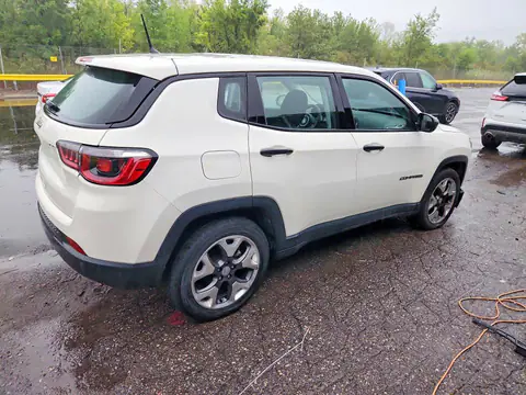 2018 JEEP COMPASS VIN 3C4NJCAB3JT263379 фото 3
