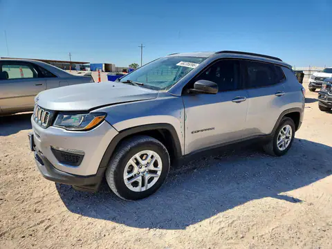 3C4NJCAB2JT368902 — 2018 Jeep Compass, წინა ნაწილი (Front End), ფოტოები შეკეთებამდე