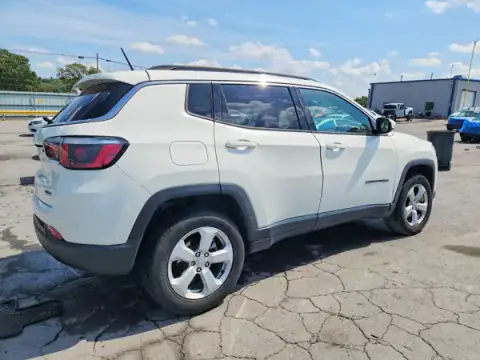 3C4NJDBB7JT192532 — 2018 Jeep Compass, ფოტო 3, Copart 21.10.2026, წინა ნაწილი