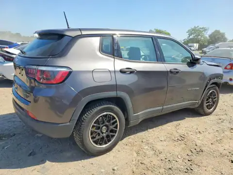3C4NJCAB3JT466353 — 2018 Jeep Compass, foto 3 de Copart, Parte delantera