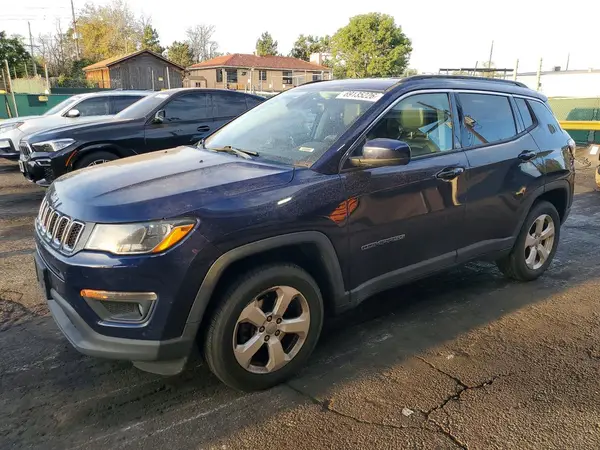 3C4NJDBB9JT188501 Jeep Compass 2018 — повреждение Боковая часть, фото до ремонта