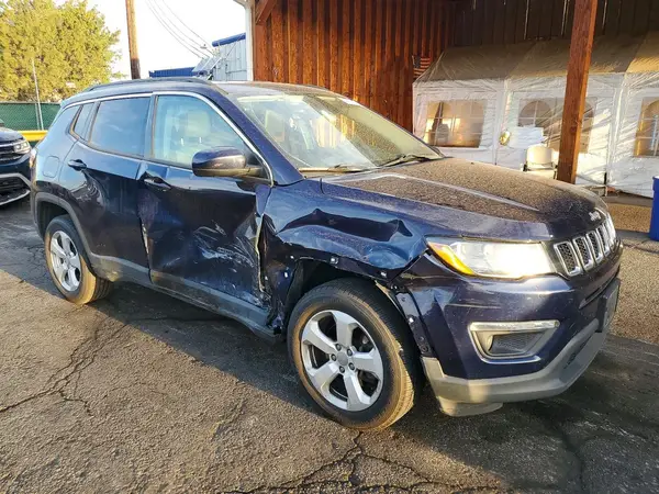 3C4NJDBB9JT188501 — 2018 Jeep Compass, фото 4 с аукциона Copart, Боковая часть