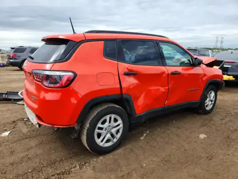 3C4NJCAB4JT133675 — 2018 Jeep Compass, ფოტო 3, Copart, წინა ნაწილი