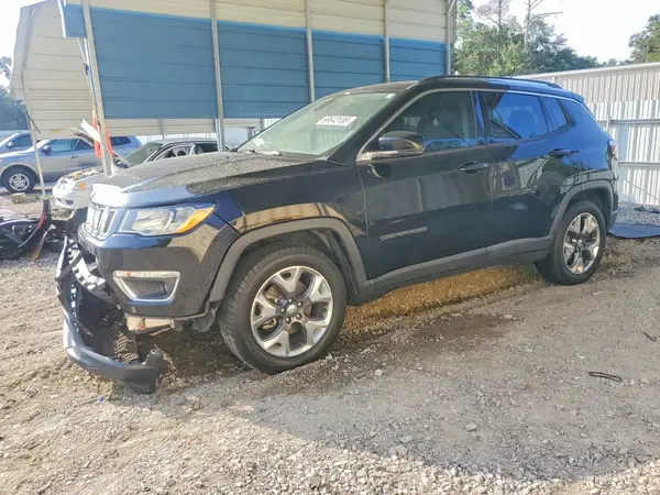 3C4NJCCB5JT122536 Jeep Compass 2018 — uszkodzenie Przód, zdjęcie przed naprawą
