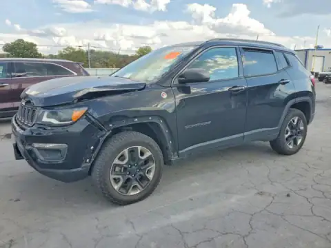 3C4NJDDBXJT246239 Jeep Compass 2018 — Front end damage, before-repair photo