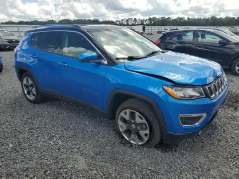 3C4NJDCBXJT400482 — 2018 Jeep Compass, фото 4 з Copart, Передня частина