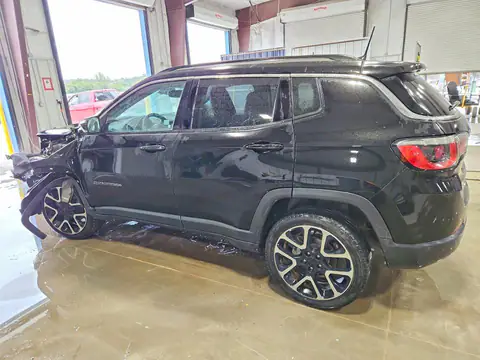 3C4NJDCB5JT336819 — 2018 Jeep Compass, photo 2 from Copart 21.10.2026, Front end