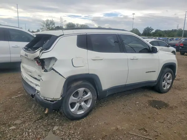 3C4NJDBB9JT349574 — 2018 Jeep Compass, foto 3 de Copart, Parte trasera