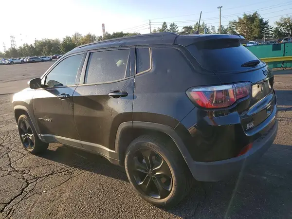 3C4NJDBB6KT621337 — 2019 Jeep Compass, фото 2 с аукциона Copart 13.10.2026, Град