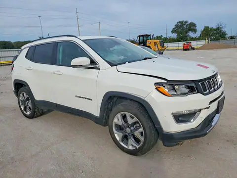 3C4NJDCB5KT619089 — 2019 Jeep Compass, фото 4 с аукциона Copart 16.10.2026, Передняя часть