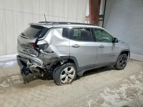 3C4NJDBB5KT673560 — 2019 Jeep Compass, ფოტო 3, Copart 05.10.2026, წინა ნაწილი