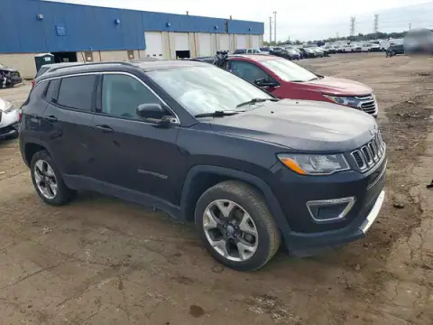 3C4NJDCB1KT827244 — 2019 Jeep Compass, photo 4 from Copart, Front end