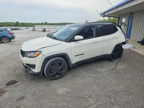 3C4NJCBB4KT677383 — 2019 Jeep Compass, Tył (Rear End), zdjęć przed naprawą