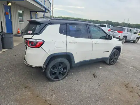 3C4NJCBB4KT677383 — 2019 Jeep Compass, foto 3 de Copart, Parte trasera