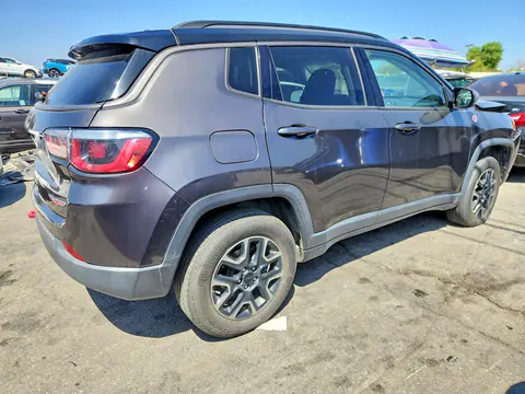 2019 Jeep Compass VIN 3C4NJDDB6KT660491 фото 3