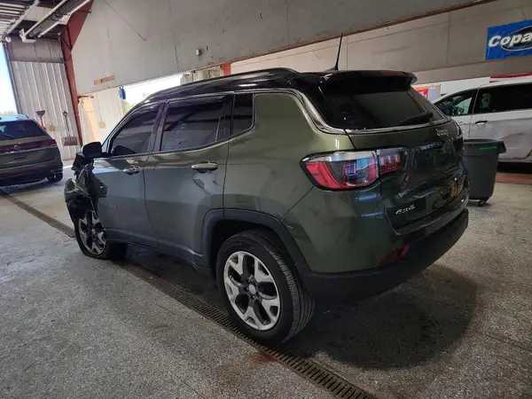 3C4NJDCB0KT752875 — 2019 Jeep Compass, photo 2 from Copart 19.10.2026, Front end