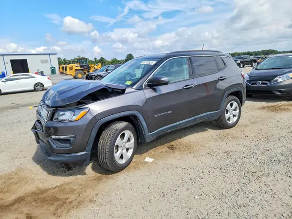 3C4NJDBB1KT735889 — 2019 Jeep Compass, Передняя часть (Front End), фото до ремонта