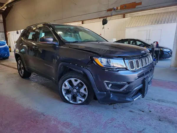 3C4NJDCB5KT752936 — 2019 Jeep Compass, zdjęcie 4 z Copart, Bok