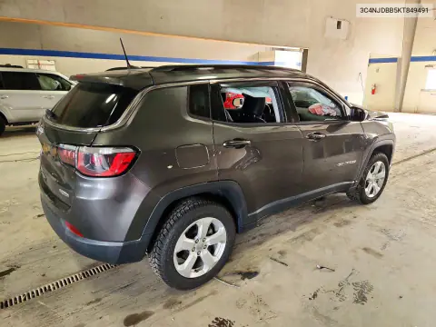 2019 Jeep Compass Longitude VIN 3C4NJDBB5KT849491 фото 3