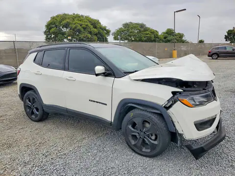 3C4NJCBB0LT147588 — 2020 Jeep Compass, photo 4 from Copart 13.10.2026, Front end