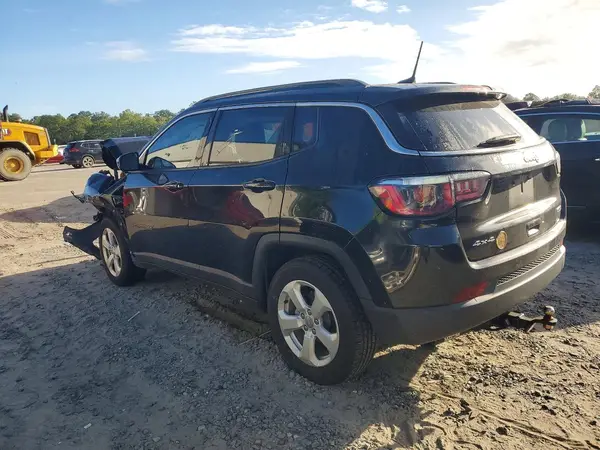 3C4NJDBB9LT203923 — 2020 Jeep Compass, zdjęcie 2 z Copart 08.10.2026, Przód