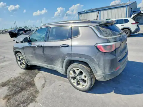 3C4NJDCB0LT221354 — 2020 Jeep Compass, foto 2 de Copart, Parte delantera