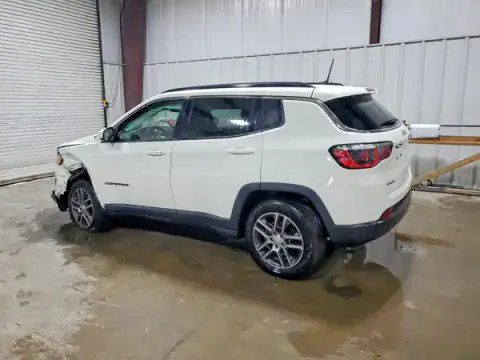 3C4NJDBB6LT223045 — 2020 Jeep Compass, foto 2 de Copart, Parte delantera