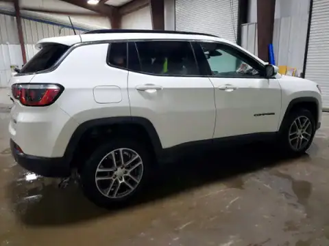 3C4NJDBB6LT223045 — 2020 Jeep Compass, foto 3 de Copart, Parte delantera