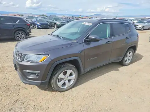 3C4NJDBB2LT137683 — 2020 Jeep Compass, разукомплектован (Stripped), фото до ремонта