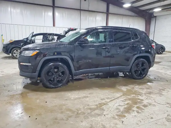 3C4NJDBB9LT157431 — 2020 Jeep Compass, Задняя часть (Rear End), фото до ремонта