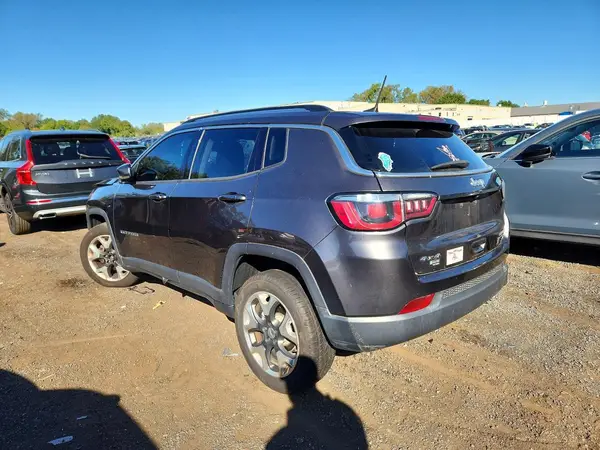 3C4NJDCB4LT126750 — 2020 Jeep Compass, photo 2 from Copart, Front end