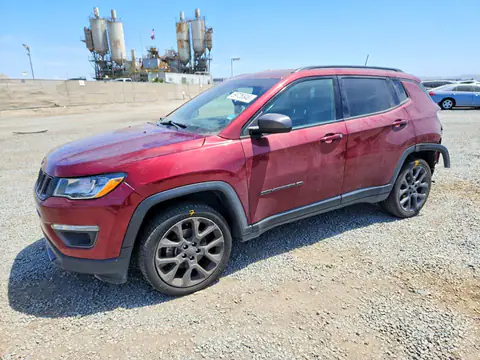 3C4NJDEB4MT591799 — 2021 Jeep Compass, Задняя часть (Rear End), фото до ремонта