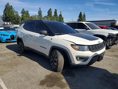 3C4NJDDBXMT600720 — 2021 Jeep Compass, фото 4 с аукциона Copart 29.10.2026, повреждения снизу