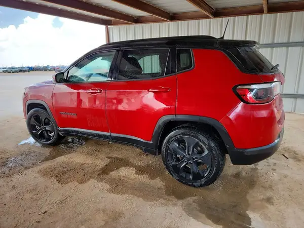 3C4NJCBB5MT587324 — 2021 Jeep Compass, photo 2 from Copart 01.10.2026, Front end