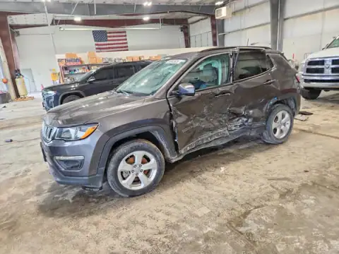 3C4NJDBBXMT507425 — 2021 Jeep Compass, Bok (Side), zdjęć przed naprawą