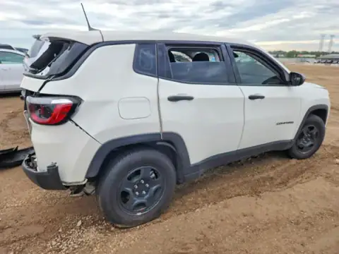 3C4NJCAB1MT526697 — 2021 Jeep Compass, photo 3 from Copart 13.10.2026, Rear end