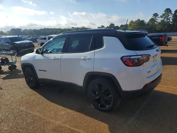 3C4NJCBB6MT550122 — 2021 Jeep Compass, photo 2 from Copart, Front end