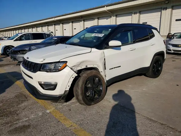 3C4NJDBB1MT561714 — 2021 Jeep Compass, Передняя часть (Front End), фото до ремонта
