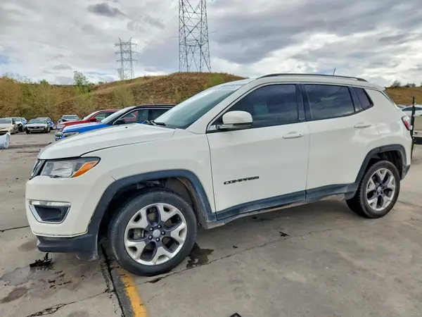3C4NJDCB1MT567852 Jeep Compass 2021 — Front end damage, before-repair photo