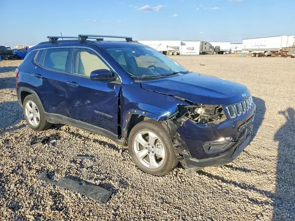 3C4NJCBBXMT538412 — 2021 Jeep Compass, photo 4 from Copart, Front end