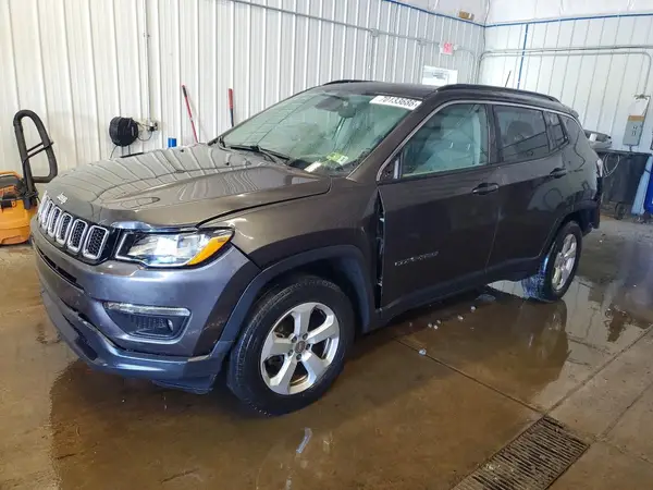3C4NJDBB7MT533254 Jeep Compass 2021 — uszkodzenie Przód, zdjęcie przed naprawą