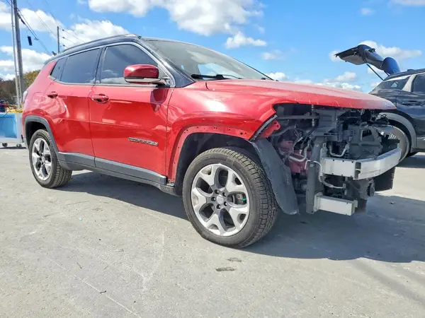 3C4NJDCBXMT558678 — 2021 Jeep Compass, photo 4 from Copart, Front end