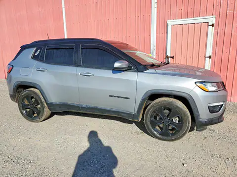 3C4NJDEB5MT588149 — 2021 Jeep Compass, фото 4 з Copart 28.10.2026, Звичайний знос