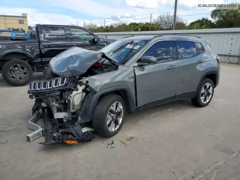 3C4NJDCB2MT590721 — 2021 Jeep Compass, Передняя часть, фото до ремонта