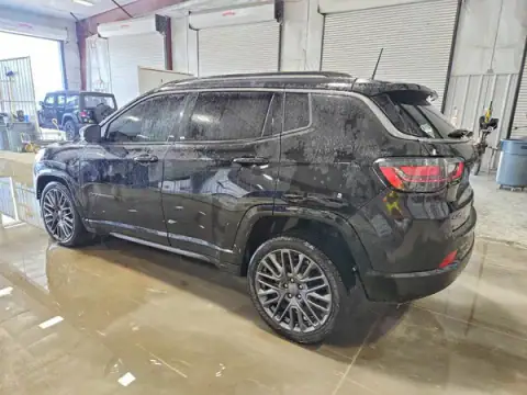 3C4NJDCB7NT140581 — 2022 Jeep Compass, photo 2 from Copart, Front end