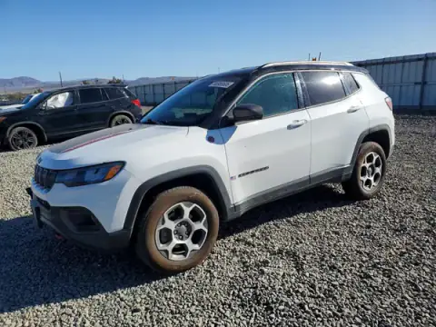 3C4NJDDB3NT130421 — 2022 Jeep Compass, წინა ნაწილი (Front End), ფოტოები შეკეთებამდე