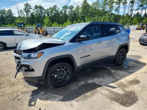 3C4NJDBB3NT226293 — 2022 Jeep Compass, Przód (Front End), zdjęć przed naprawą